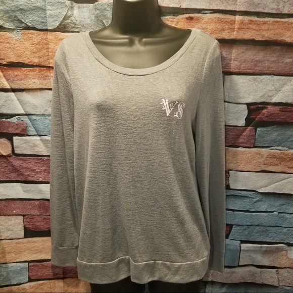 Victoria's Secret Tops - Victoria's Secret Long Sleeve Shirt.       060